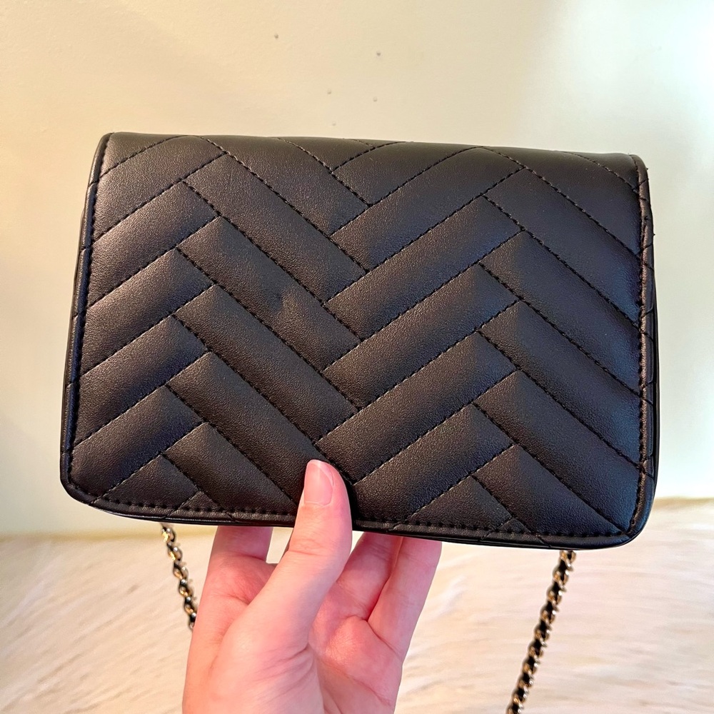 Bebe Black Quilted Crossbody Clutch Bag - Picture 4 of 9